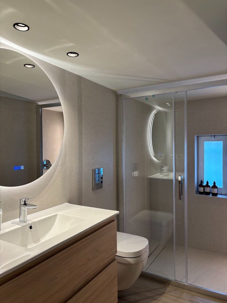 3 sypialnia Dom do wynajęcia w Alfaz del Pi / L'Alfas del Pi z basenem garażem - 1 650 € (Ref: 9751624)