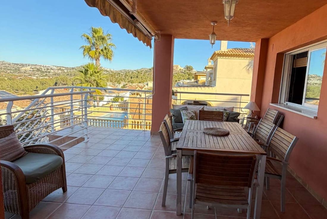 4 soveværelse Villa til salg i Calpe / Calp med swimmingpool garage - € 625.000 (Ref: 9777666)