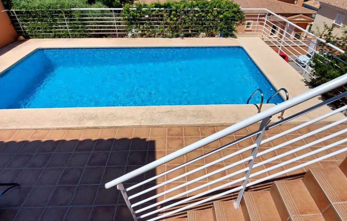 4 soveværelse Villa til salg i Calpe / Calp med swimmingpool garage - € 625.000 (Ref: 9777666)