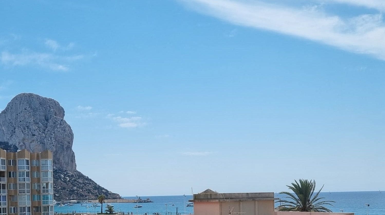 3 quarto Apartamento para venda em Calpe / Calp com piscina garagem - 490 000 € (Ref: 9777667)