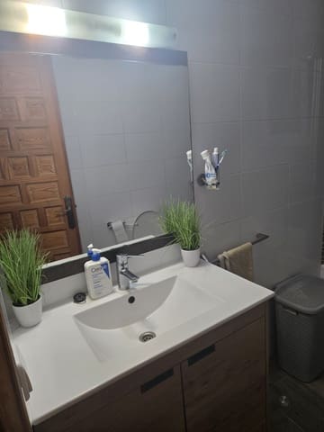 1 sypialnia Apartament na sprzedaż w Benidorm z basenem garażem - 195 000 € (Ref: 9787993)