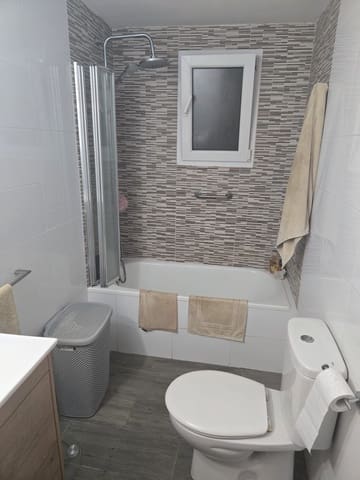 1 sypialnia Apartament na sprzedaż w Benidorm z basenem garażem - 195 000 € (Ref: 9787993)