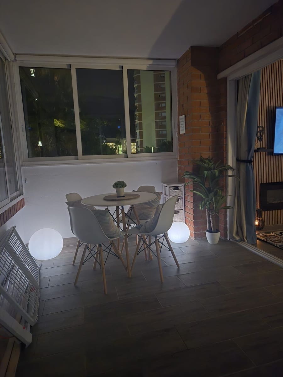 1 sypialnia Apartament na sprzedaż w Benidorm z basenem garażem - 195 000 € (Ref: 9787993)