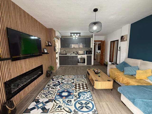 Apartamento de 1 habitación en Benidorm en venta con piscina garaje - 195.000 € (Ref: 9787993)