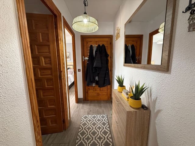 Apartamento de 1 habitación en Benidorm en venta con piscina garaje - 195.000 € (Ref: 9787993)