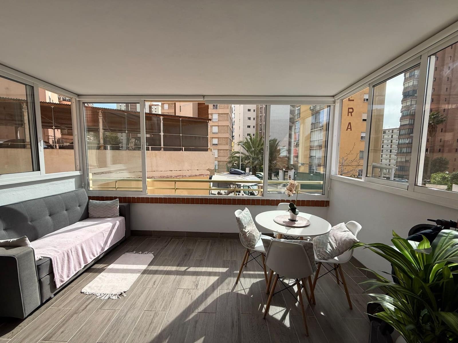 1 camera da letto Appartamento in vendita in Benidorm con piscina garage - 185.000 € (Rif: 9787993)