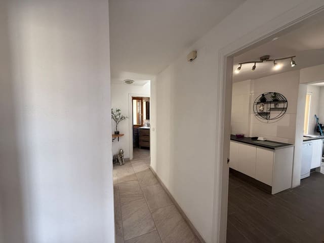 3 soveværelse Villa til salg i Relleu med swimmingpool garage - € 245.000 (Ref: 9806148)