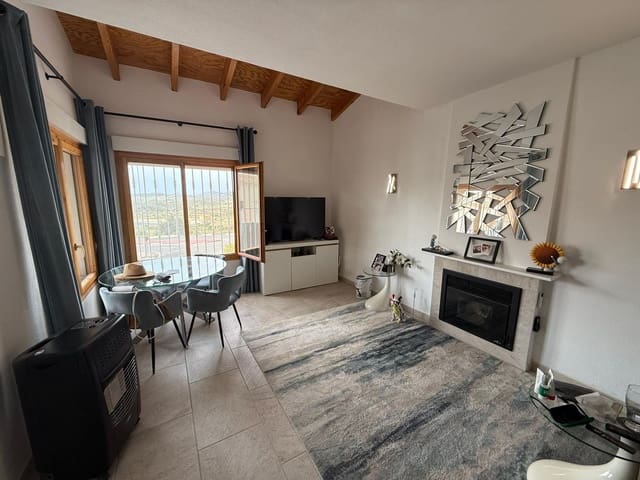 3 soveværelse Villa til salg i Relleu med swimmingpool garage - € 245.000 (Ref: 9806148)