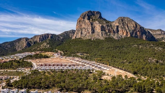 3 chambre Villa/Maison à vendre à Polop avec piscine garage - 550 000 € (Ref: 9807675)