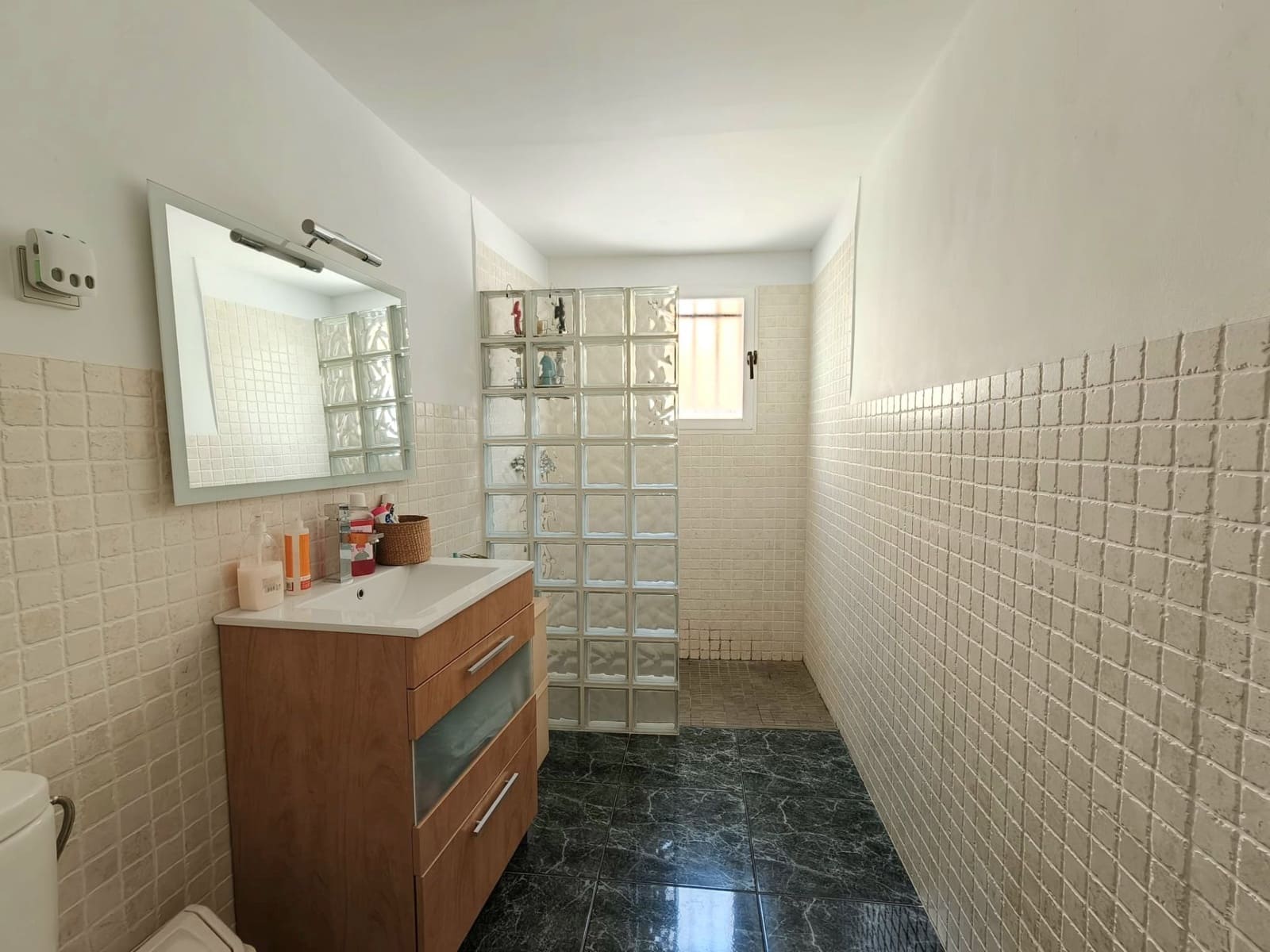 3 Zimmer Haus zu verkaufen in Polop mit Garage - 300.000 € (Ref: 9819935)