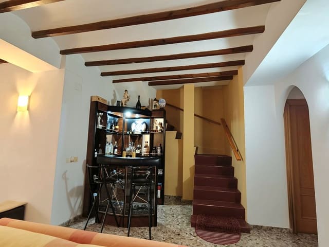 3 quarto Casa em Banda para venda em Polop com garagem - 300 000 € (Ref: 9819935)