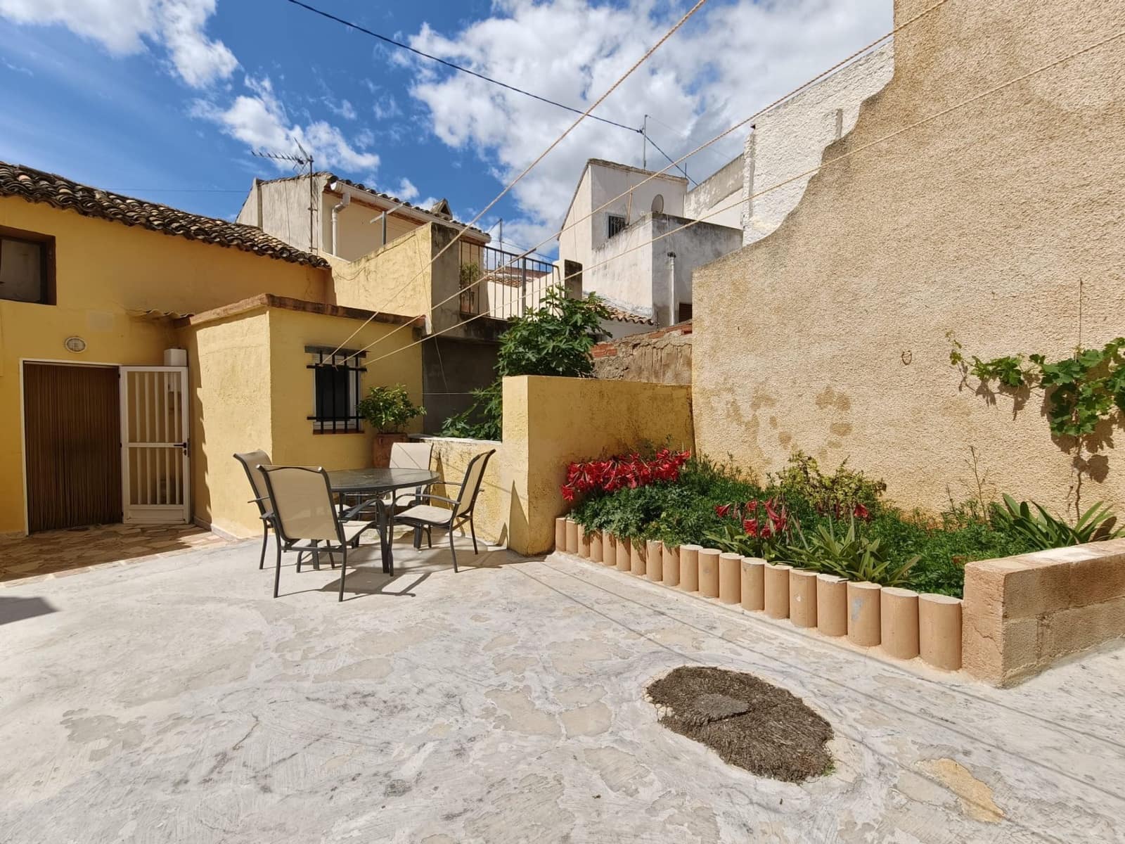 3 Zimmer Haus zu verkaufen in Polop mit Garage - 300.000 € (Ref: 9819935)