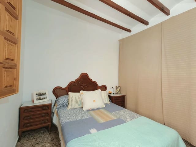 3 quarto Casa em Banda para venda em Polop com garagem - 300 000 € (Ref: 9819935)