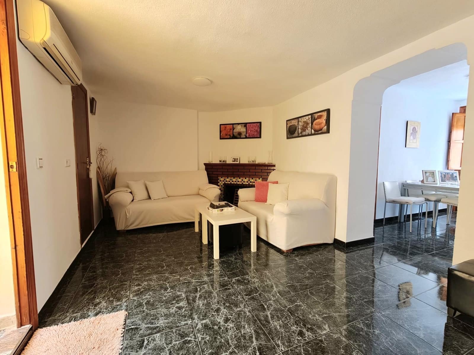 3 Zimmer Haus zu verkaufen in Polop mit Garage - 300.000 € (Ref: 9819935)