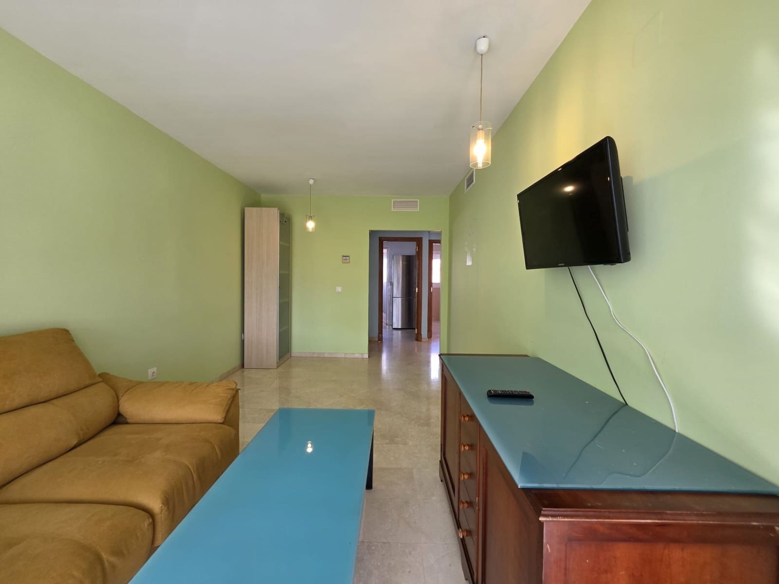 Apartamento de 2 habitaciones en Benidorm en venta con piscina garaje - 359.000 € (Ref: 9819936)