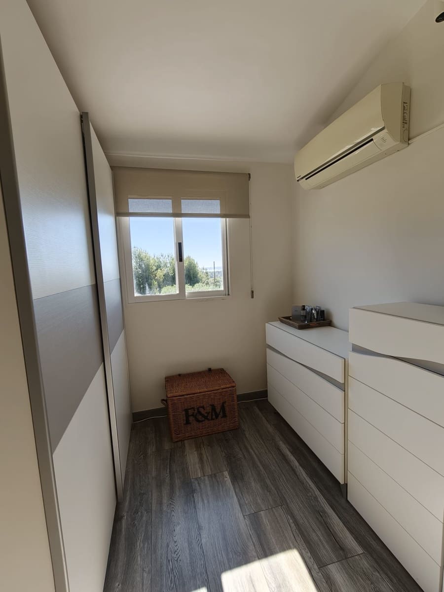 2 bedroom Semi-detached Villa for sale in La Nucia - € 239,500 (Ref: 9833298)