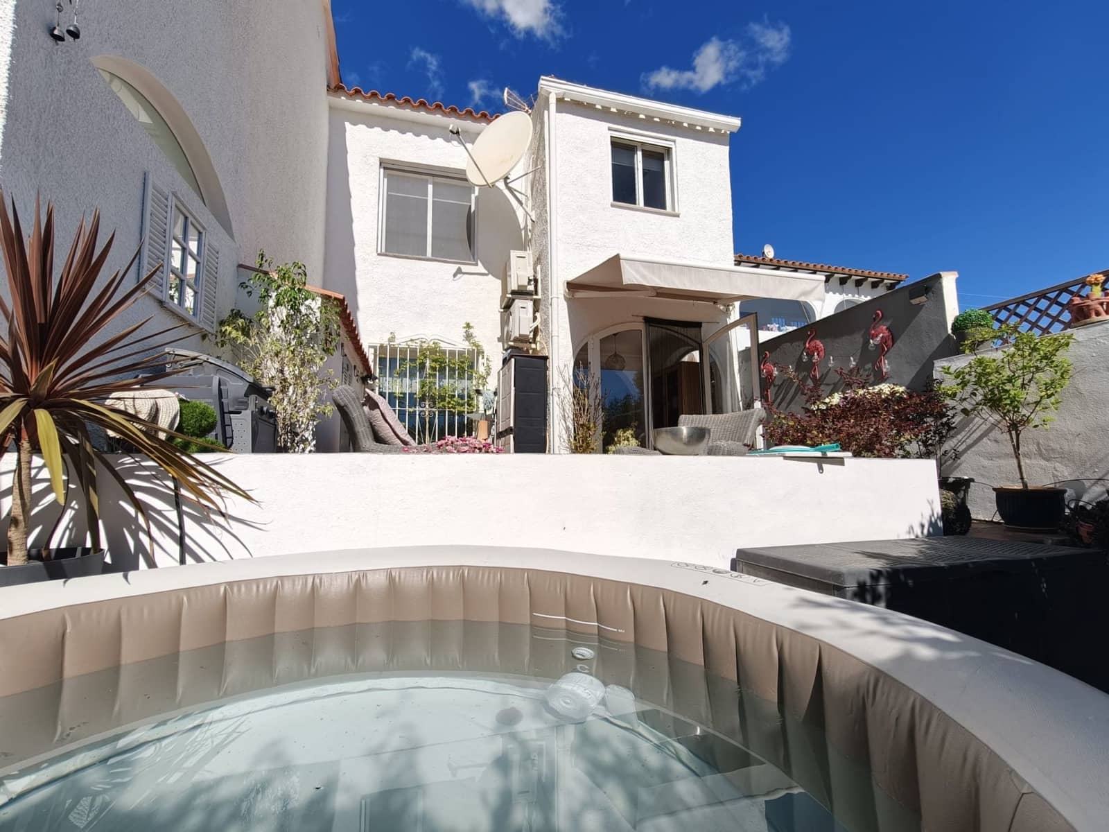 2 bedroom Semi-detached Villa for sale in La Nucia - € 239,500 (Ref: 9833298)