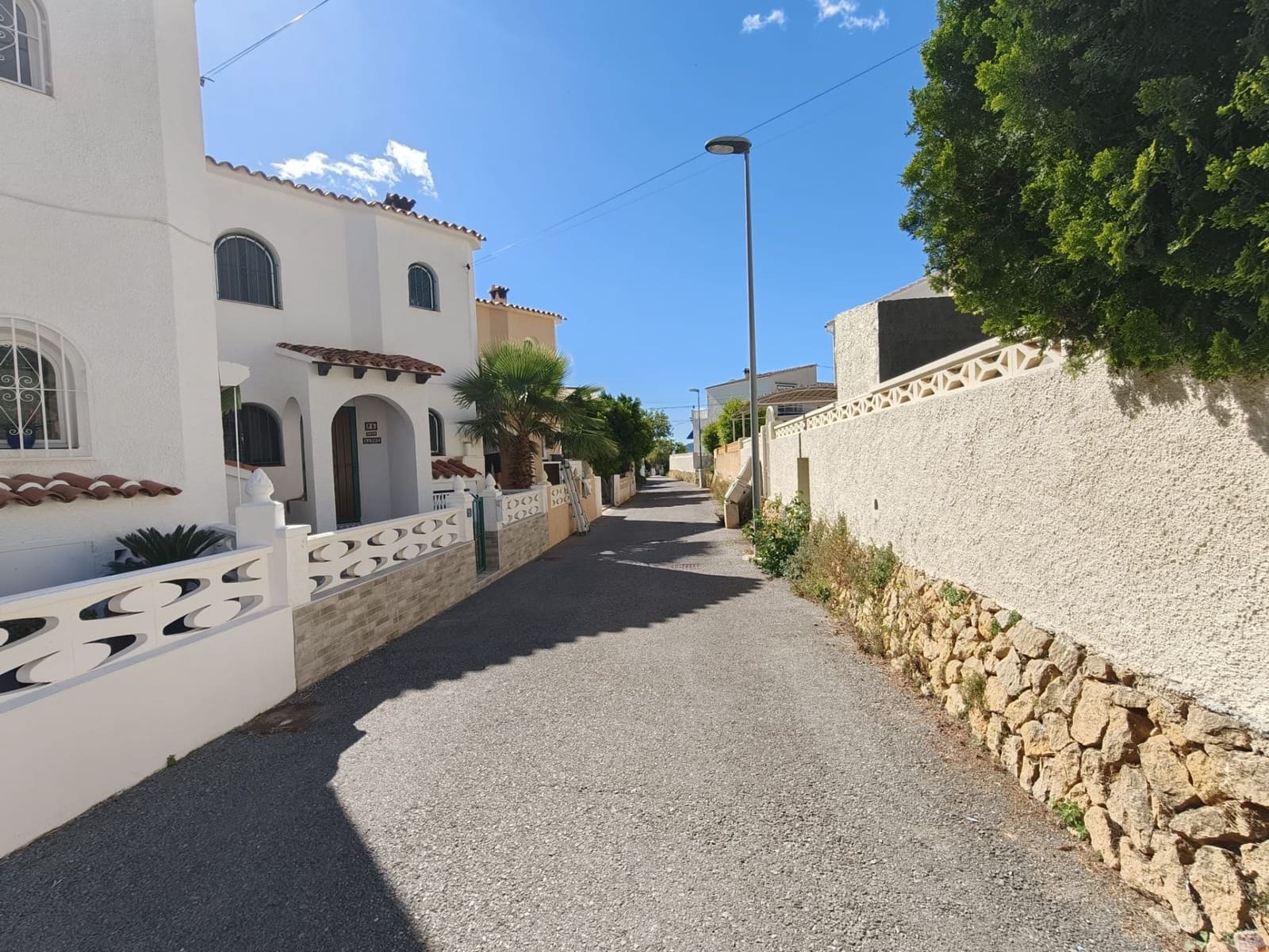 2 bedroom Semi-detached Villa for sale in La Nucia - € 239,500 (Ref: 9833298)