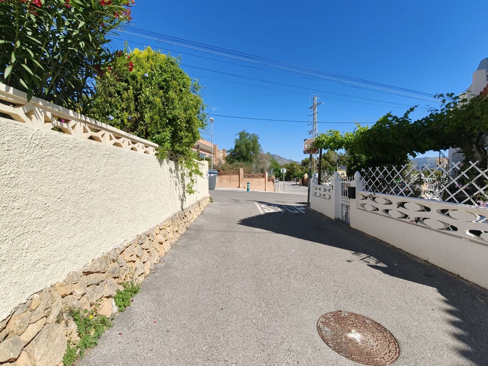 2 bedroom Semi-detached Villa for sale in La Nucia - € 239,500 (Ref: 9833298)