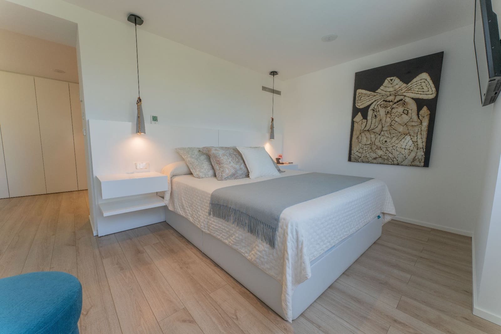 3 bedroom Villa for sale in Alicante / Alacant city with pool garage - € 1,180,000 (Ref: 9844915)