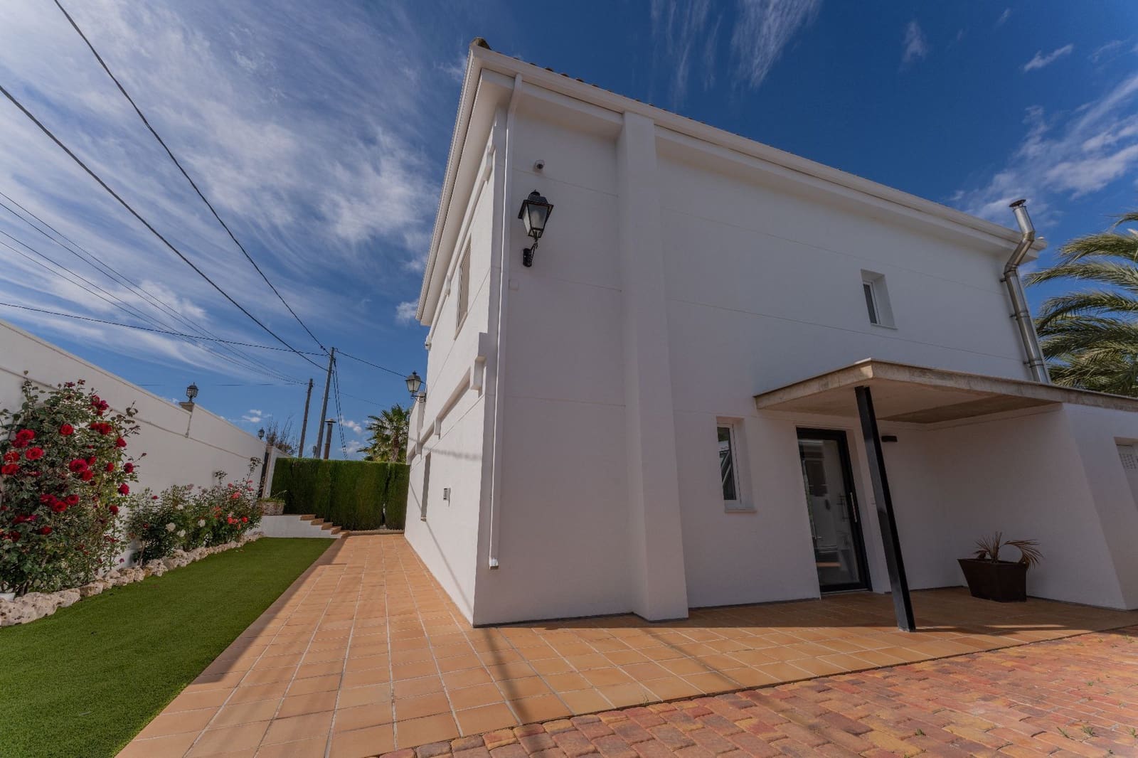 3 bedroom Villa for sale in Alicante / Alacant city with pool garage - € 1,180,000 (Ref: 9844915)