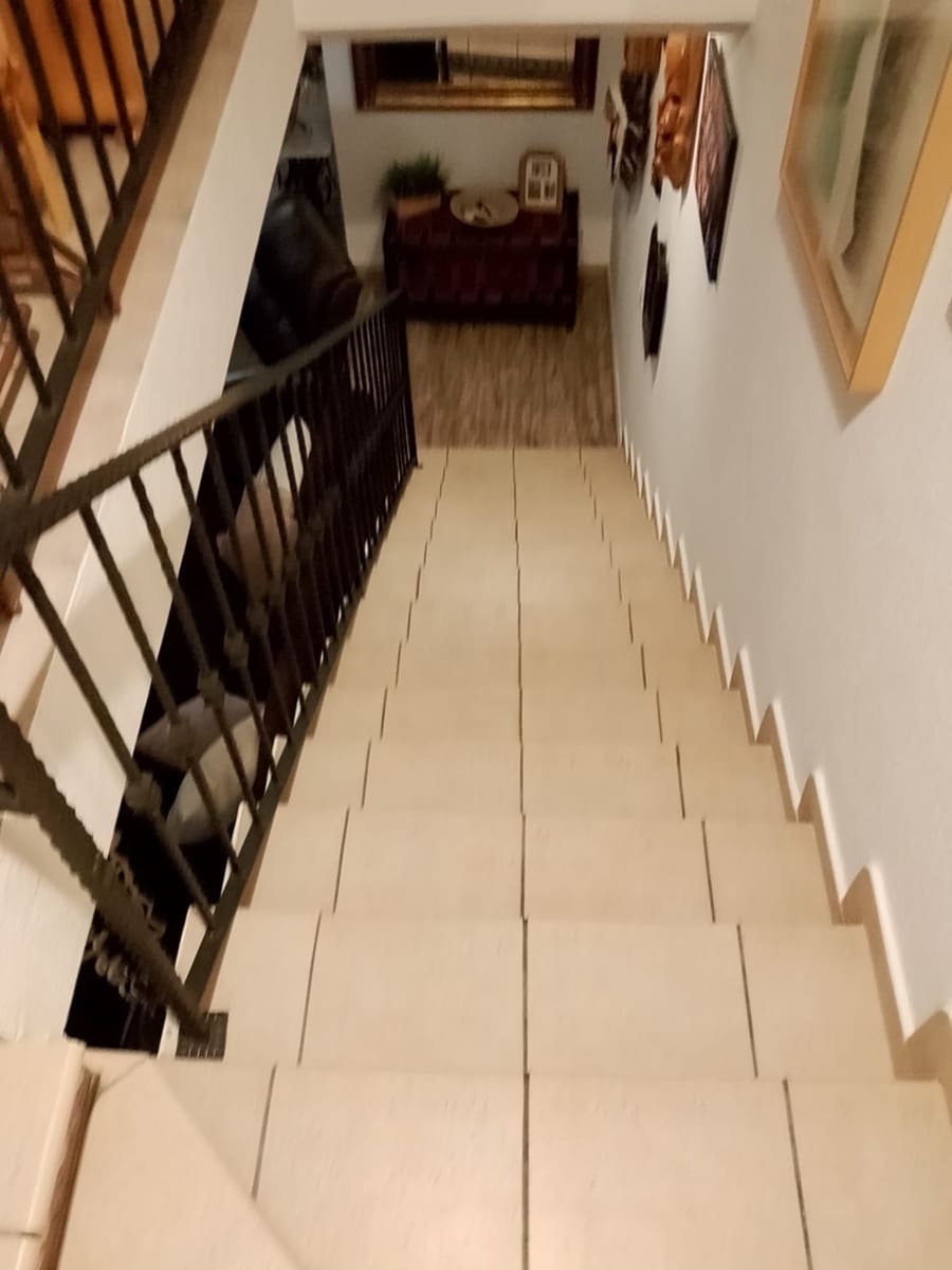 3 sovrum Semi-fristående Villa till salu i Torrevieja med garage - 320 000 € (Ref: 9861559)