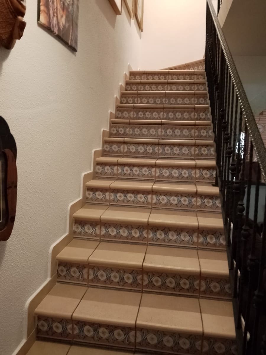 3 sovrum Semi-fristående Villa till salu i Torrevieja med garage - 320 000 € (Ref: 9861559)