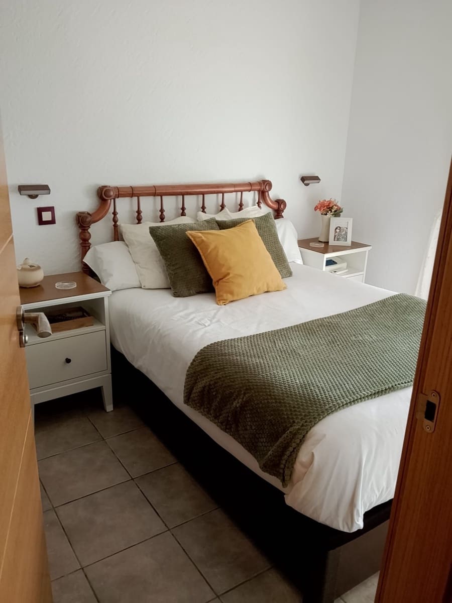 3 sovrum Semi-fristående Villa till salu i Torrevieja med garage - 320 000 € (Ref: 9861559)