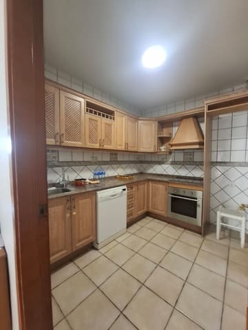 3 sovrum Villa till salu i Torrevieja med garage - 235 000 € (Ref: 9875686)