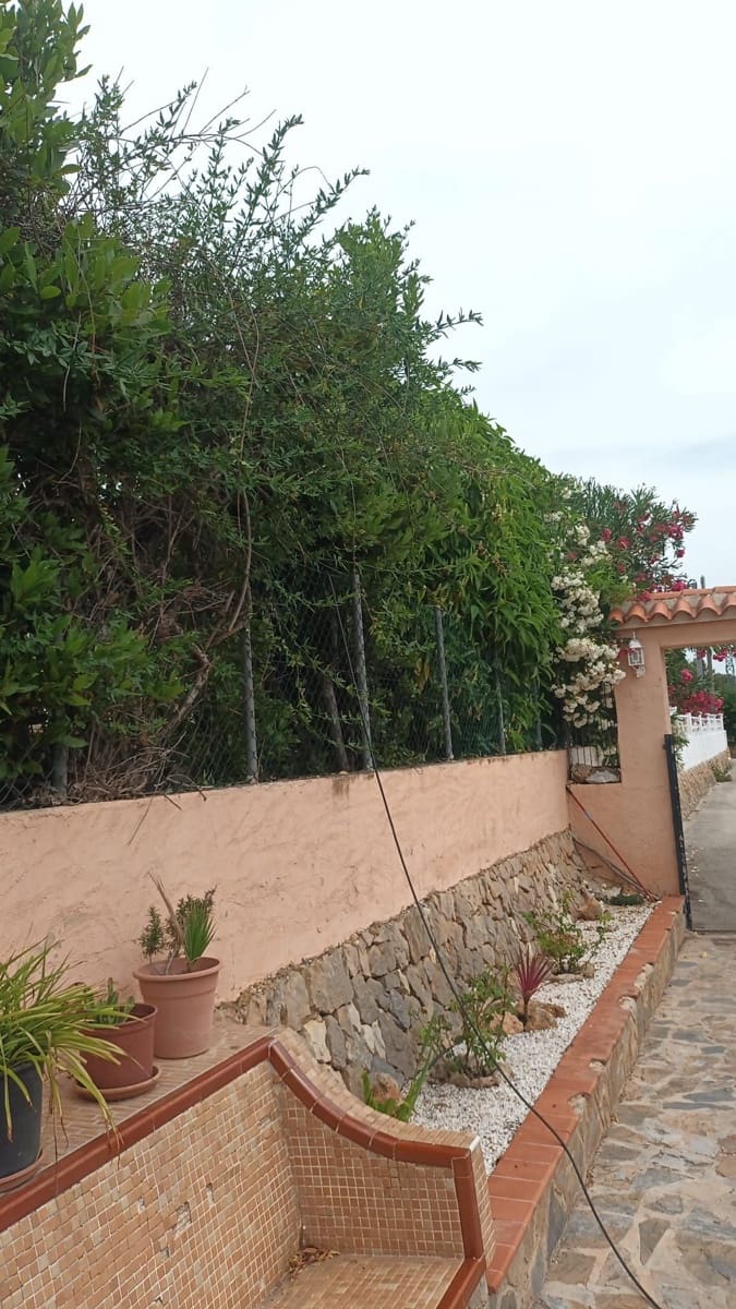 3 bedroom Villa for sale in Alfaz del Pi / L'Alfas del Pi with pool garage - € 530,000 (Ref: 9877922)
