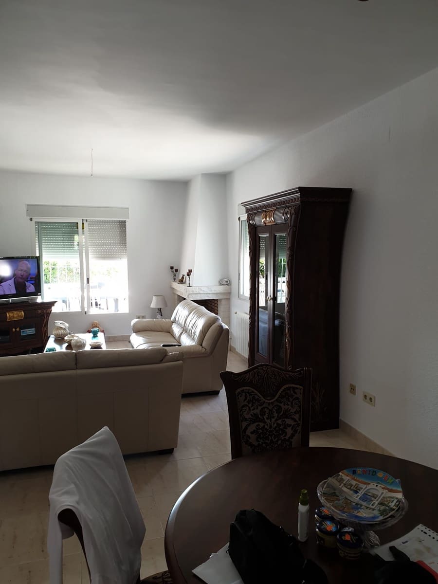 3 bedroom Villa for sale in Alfaz del Pi / L'Alfas del Pi with pool garage - € 530,000 (Ref: 9877922)