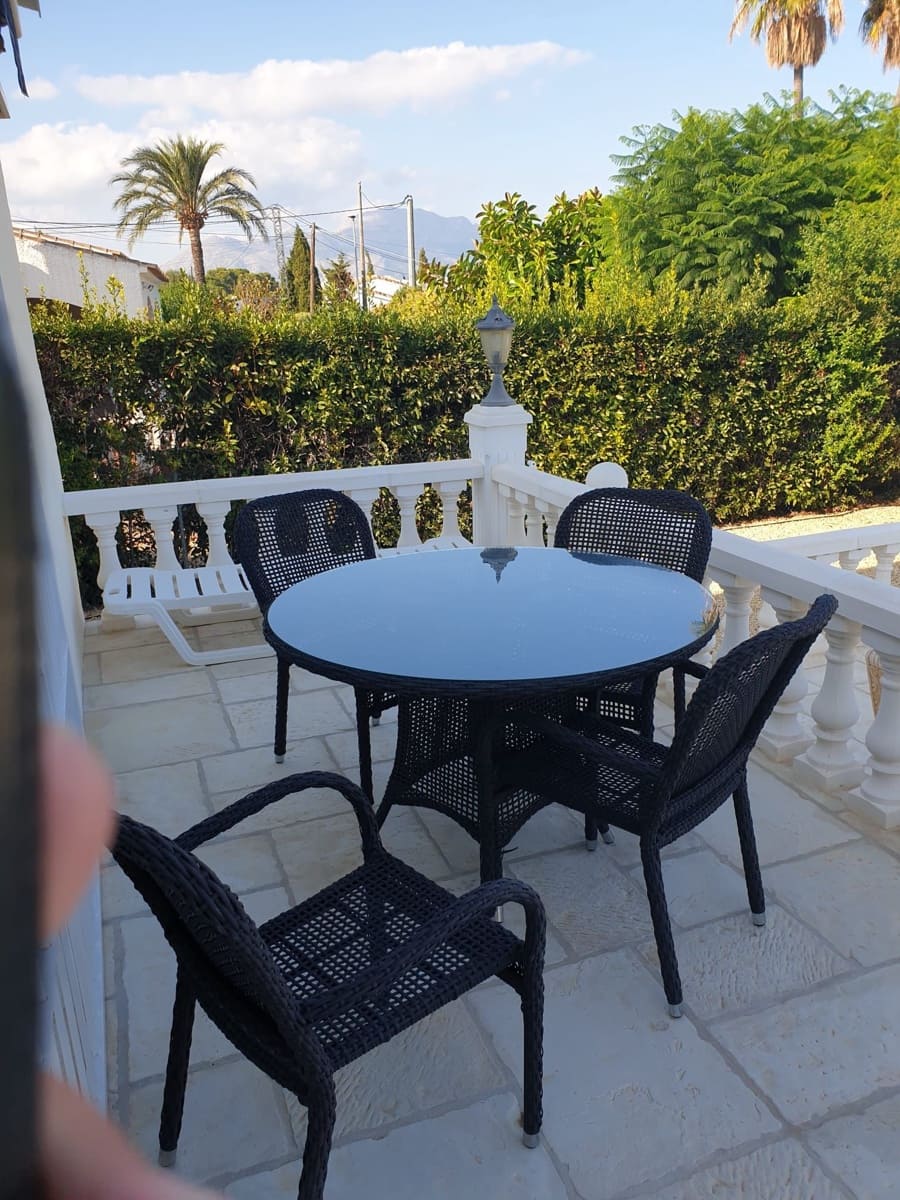 3 bedroom Villa for sale in Alfaz del Pi / L'Alfas del Pi with pool garage - € 530,000 (Ref: 9877922)