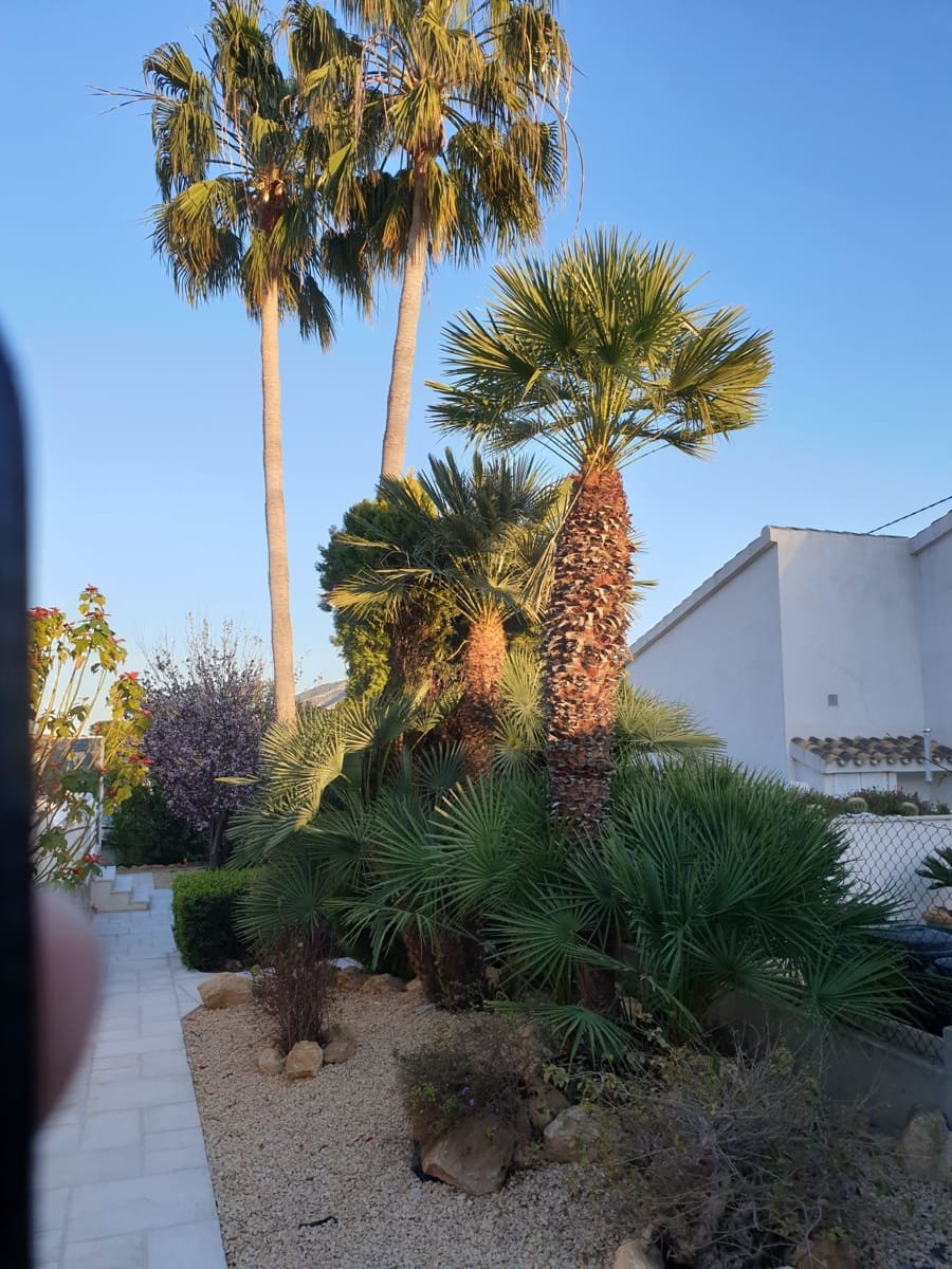 3 bedroom Villa for sale in Alfaz del Pi / L'Alfas del Pi with pool garage - € 530,000 (Ref: 9877922)