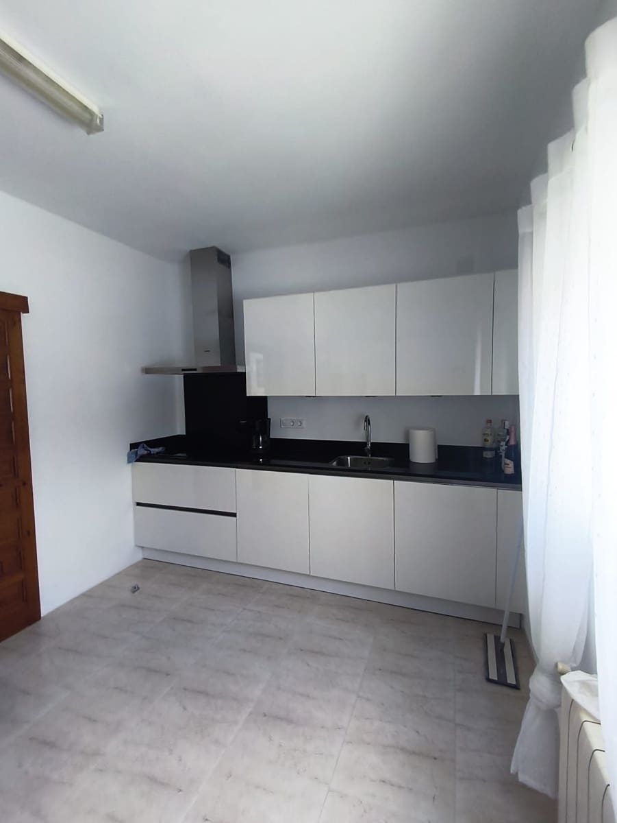 3 bedroom Villa for sale in Alfaz del Pi / L'Alfas del Pi with pool garage - € 515,000 (Ref: 9877922)