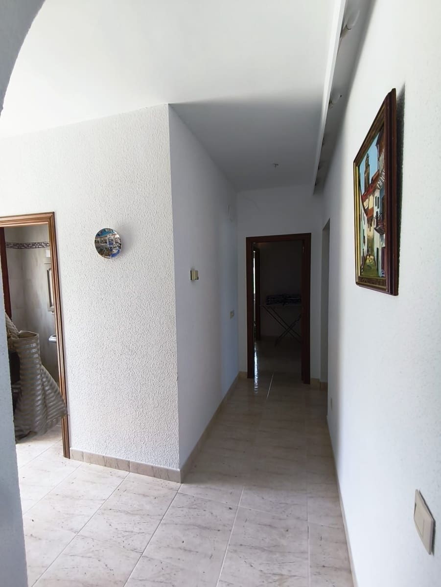 3 bedroom Villa for sale in Alfaz del Pi / L'Alfas del Pi with pool garage - € 515,000 (Ref: 9877922)