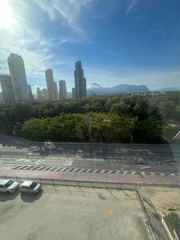 1 quarto Apartamento para venda em Benidorm com garagem - 146 500 € (Ref: 9877924)