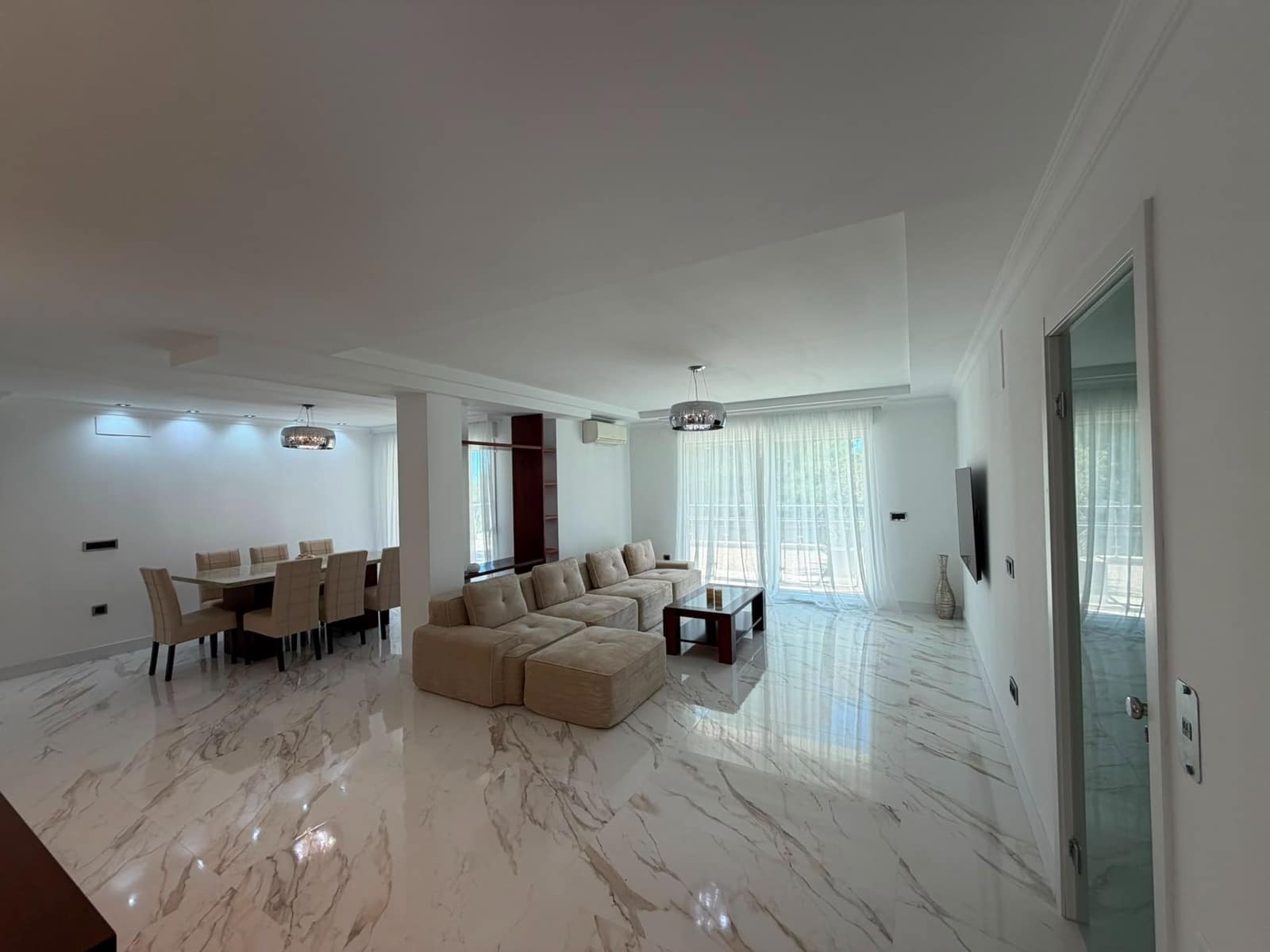 5 Zimmer Villa zu verkaufen in Altea mit Pool Garage - 1.450.000 € (Ref: 9880592)