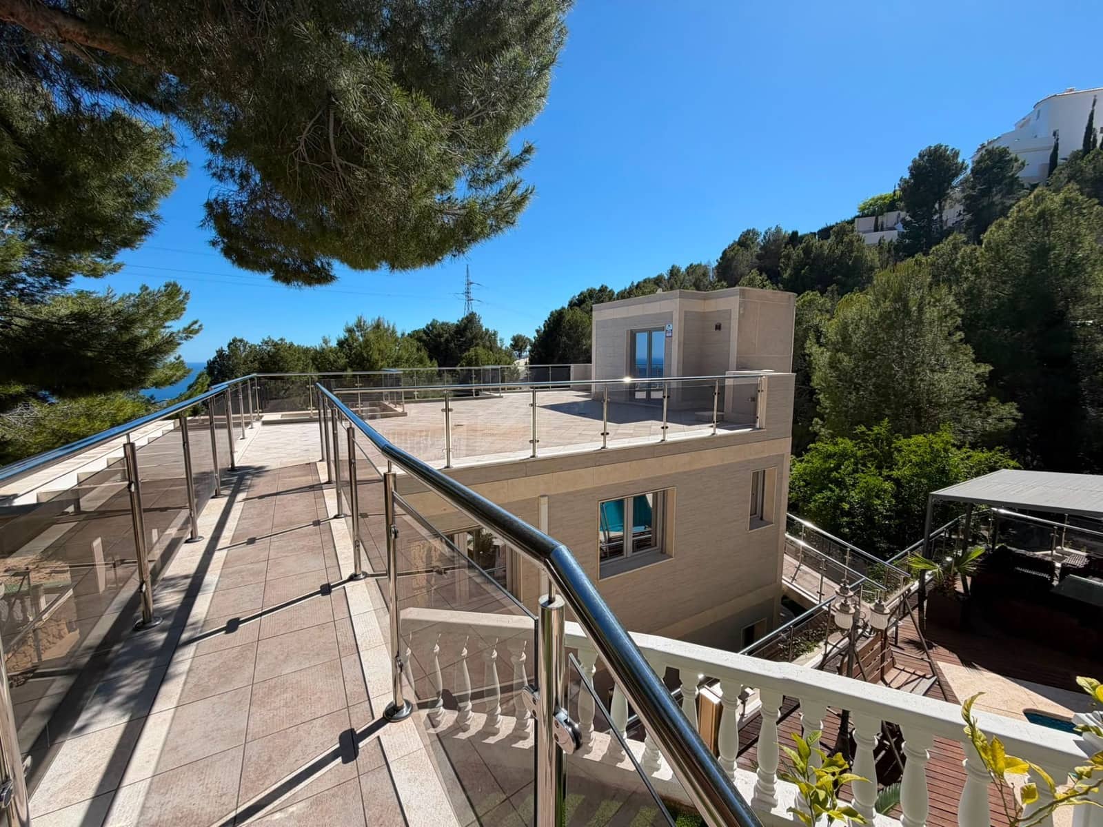 5 Zimmer Villa zu verkaufen in Altea mit Pool Garage - 1.450.000 € (Ref: 9880592)