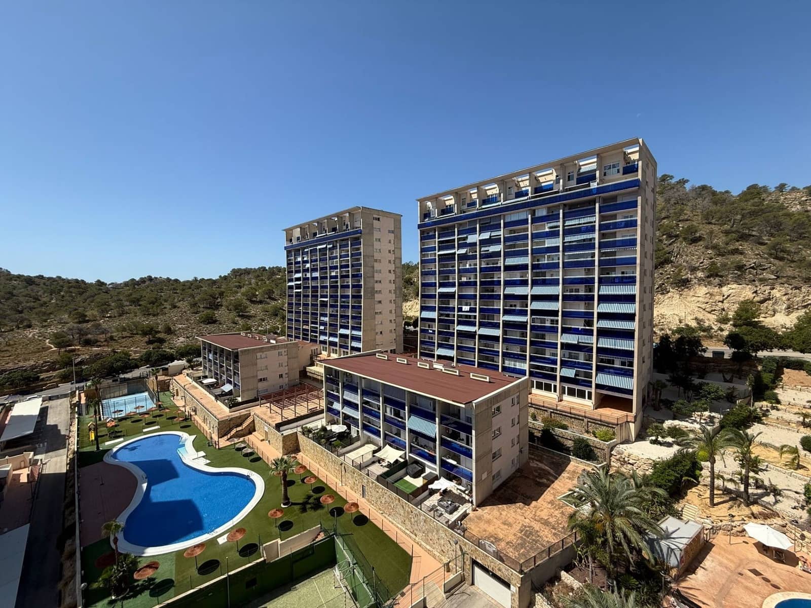 2 soverom Leilighet til salgs i La Villajoyosa / Vila Joiosa med svømmebasseng garasje - € 275 000 (Ref: 9889760)