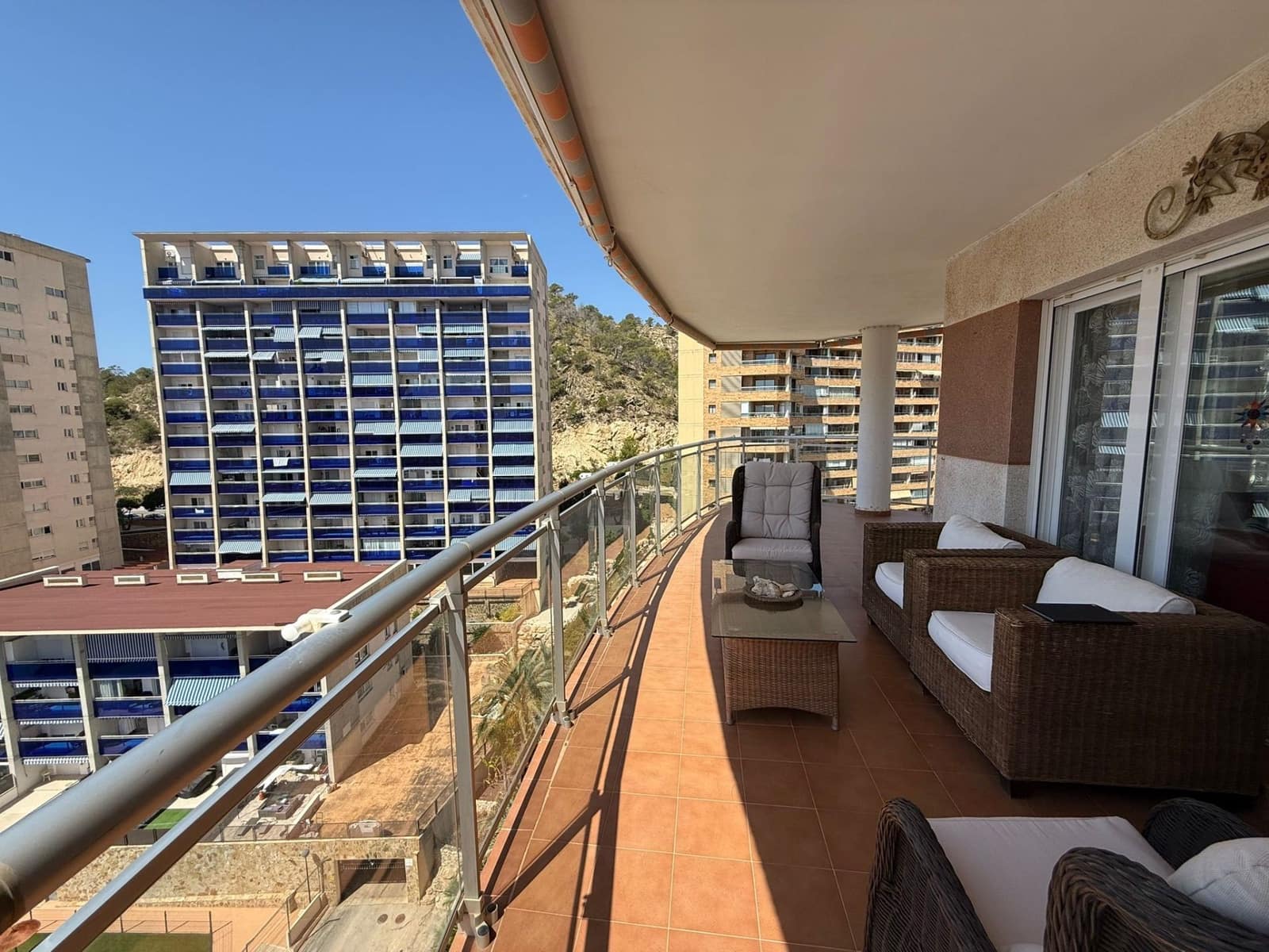 2 soverom Leilighet til salgs i La Villajoyosa / Vila Joiosa med svømmebasseng garasje - € 275 000 (Ref: 9889760)