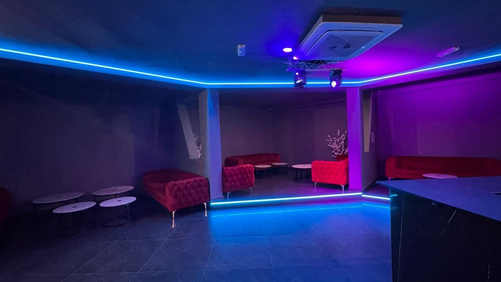 Komercyjne na sprzedaż w Benidorm - 2 000 000 € (Ref: 9891696)