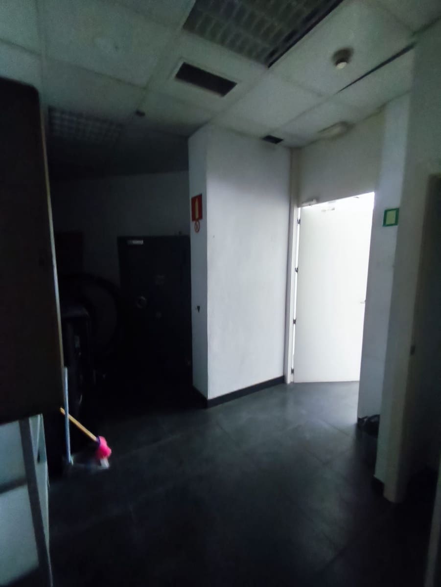 Gewerbe zu vermieten in Benidorm - 3.700 € (Ref: 9893720)