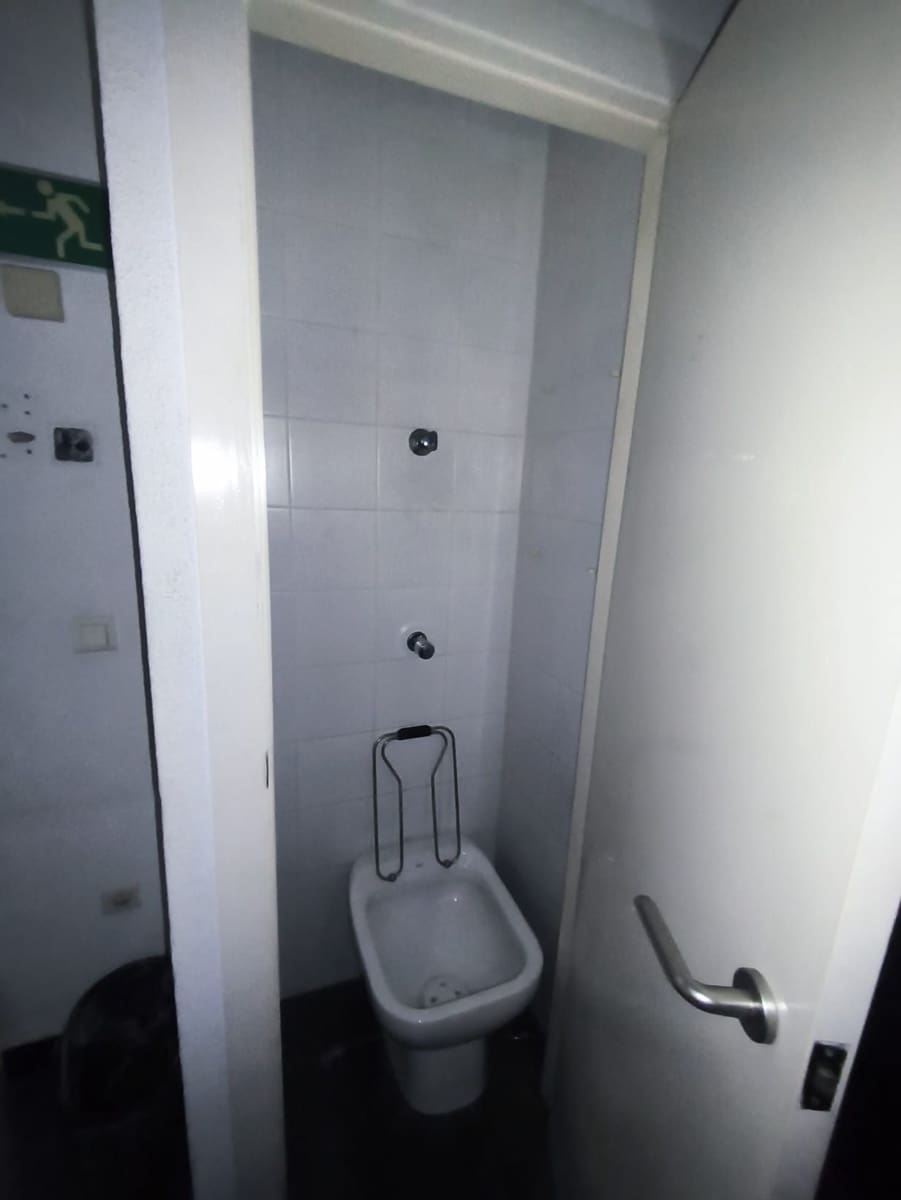 Gewerbe zu vermieten in Benidorm - 3.700 € (Ref: 9893720)