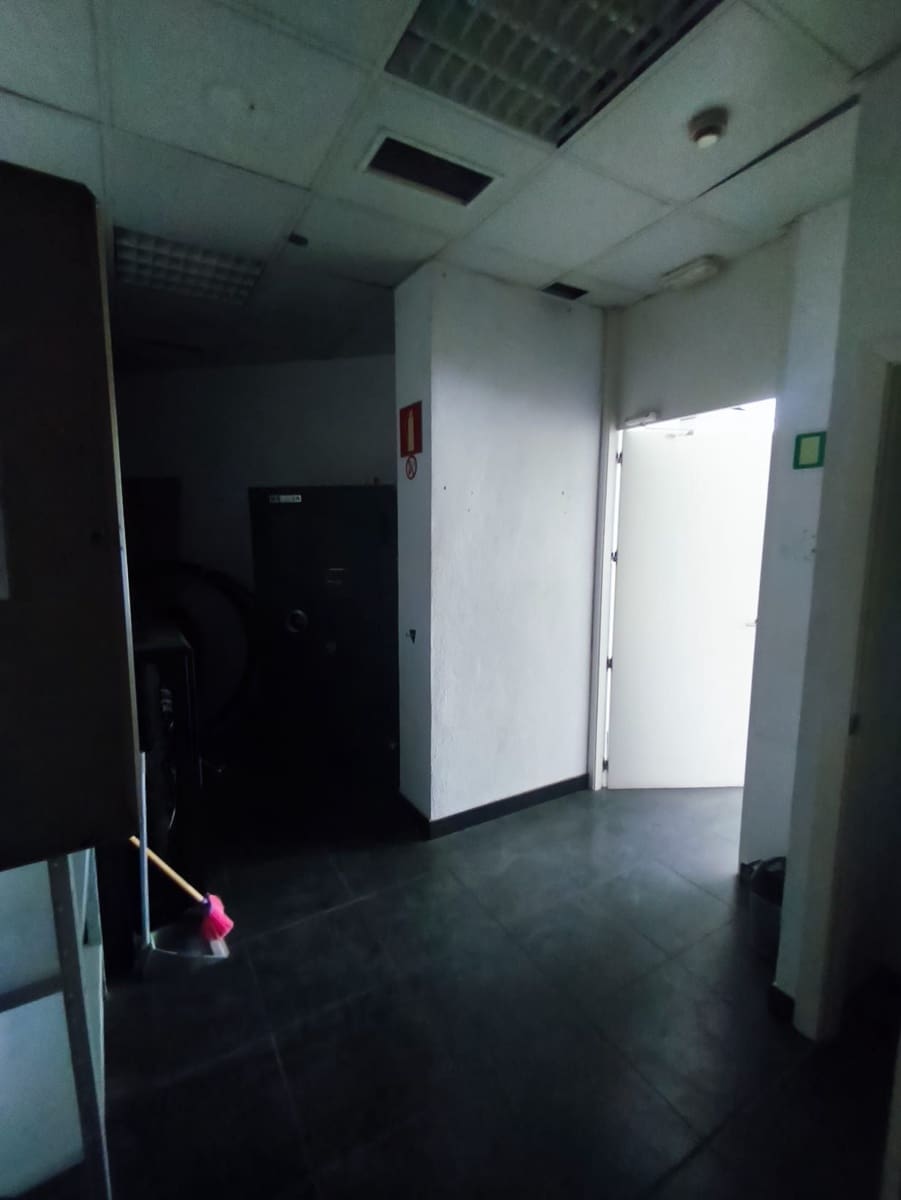 Gewerbe zu vermieten in Benidorm - 3.700 € (Ref: 9893720)