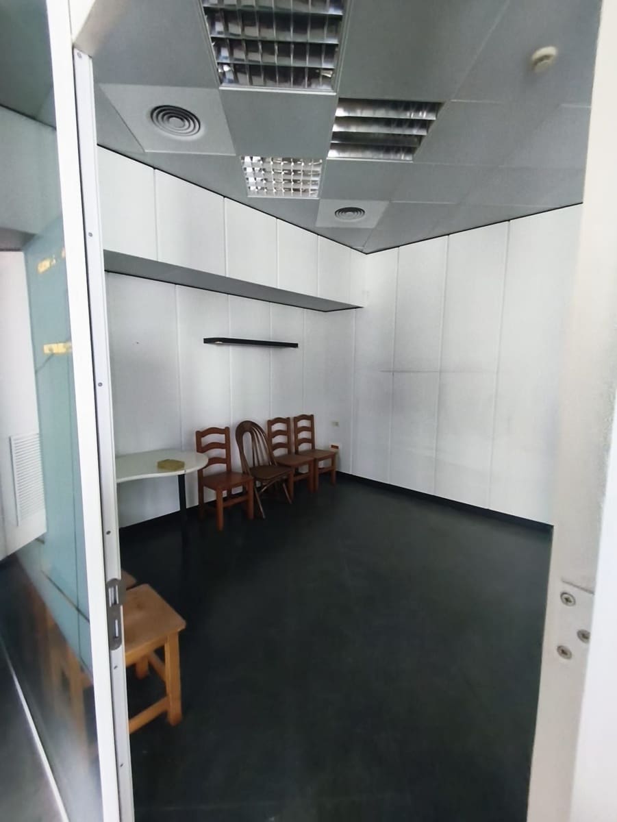 Gewerbe zu vermieten in Benidorm - 3.700 € (Ref: 9893720)