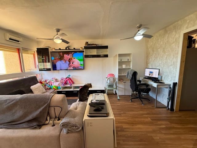 2 bedroom Apartment for sale in Benidorm with pool garage - € 199,000 (Ref: 9900076)