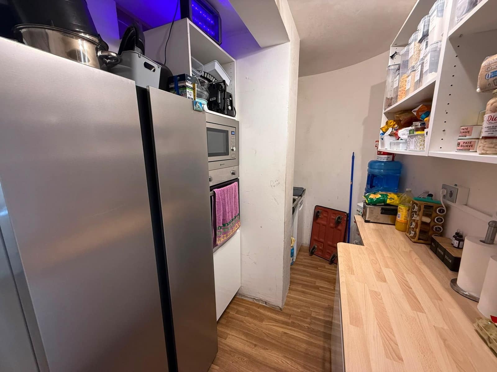 2 bedroom Apartment for sale in Benidorm with pool garage - € 199,000 (Ref: 9900076)