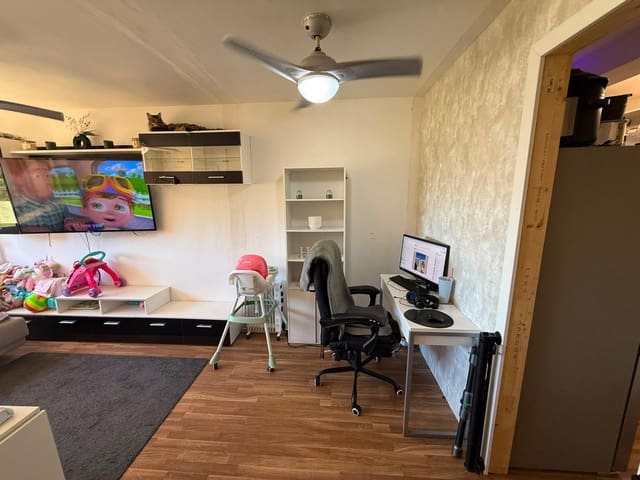 2 bedroom Apartment for sale in Benidorm with pool garage - € 199,000 (Ref: 9900076)