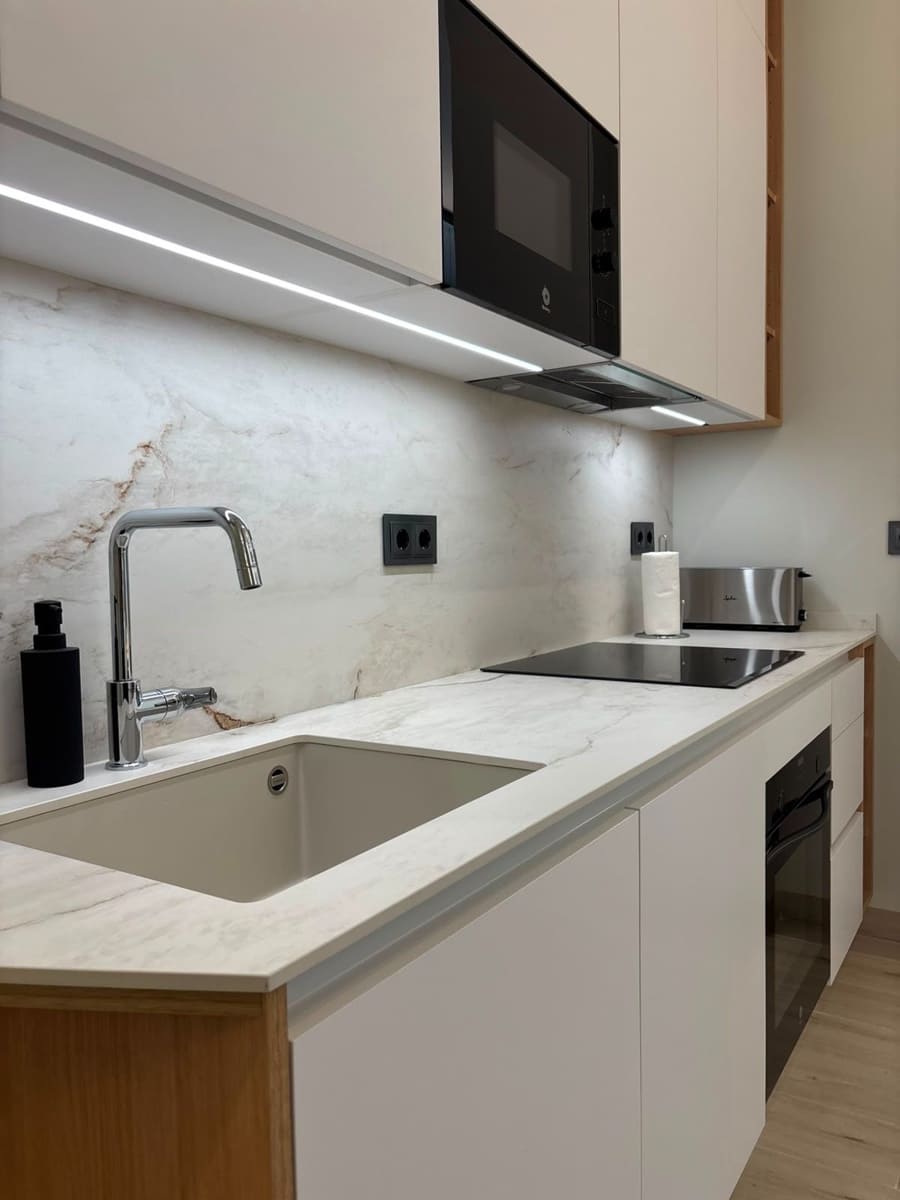2 Zimmer Apartment zu vermieten in Alfaz del Pi / L'Alfas del Pi mit Pool - 1.400 € (Ref: 9919351)