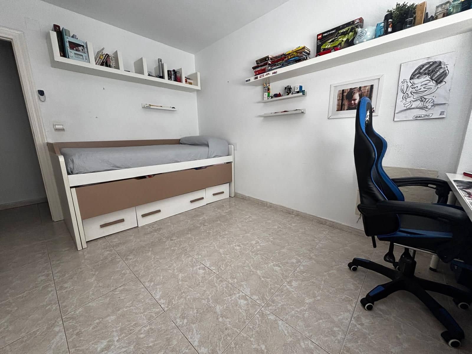 4 bedroom Apartment for sale in Altea with garage - € 689,000 (Ref: 9921699)